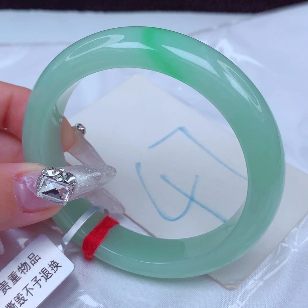 翡翠手镯未镶嵌天然缅甸翡翠A货手镯