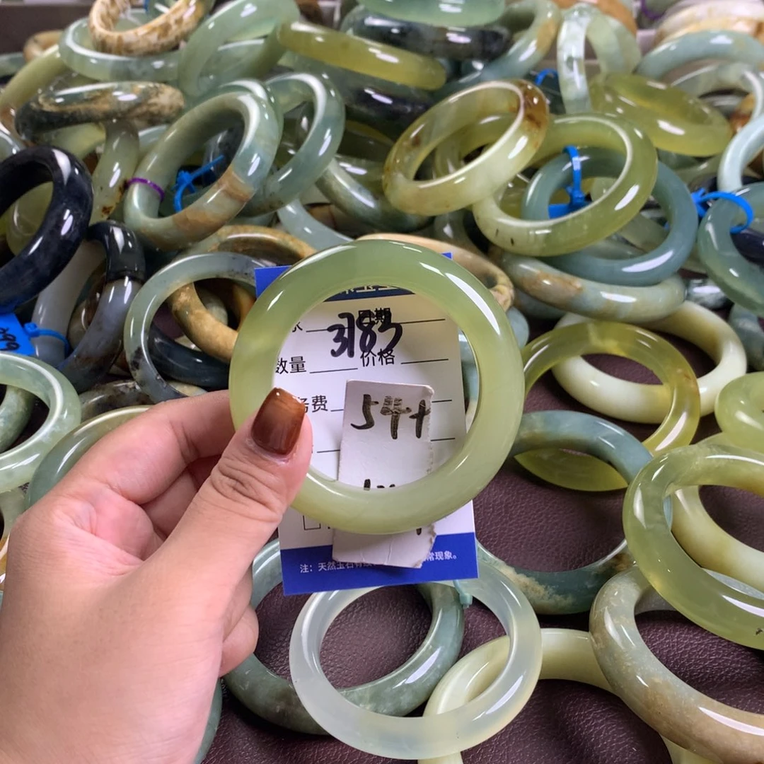 未镶嵌蛇纹石玉手镯3783