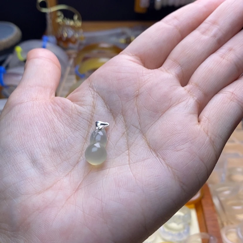 【闪购商品】玛瑙/玉髓颈饰合金?****你