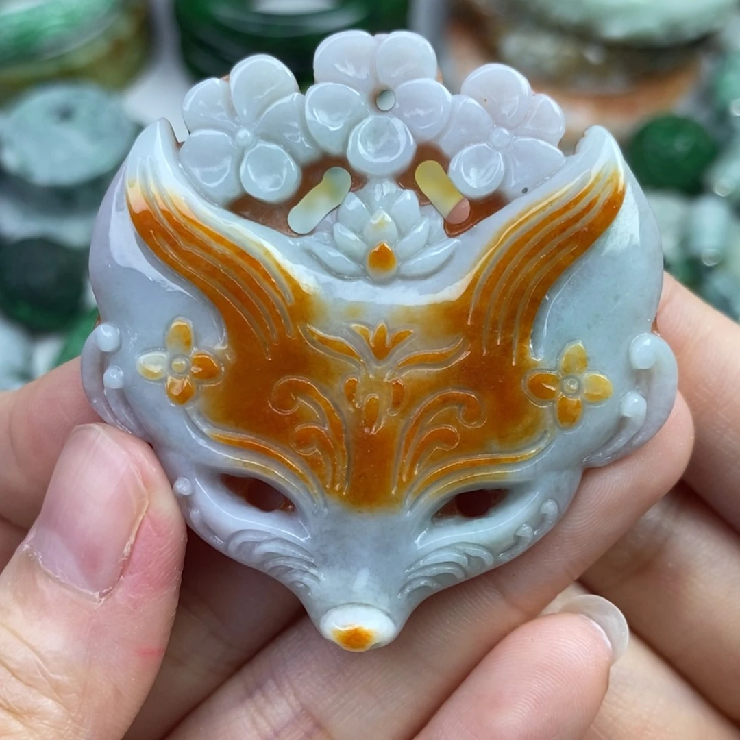 颈饰未镶嵌翡翠吊坠