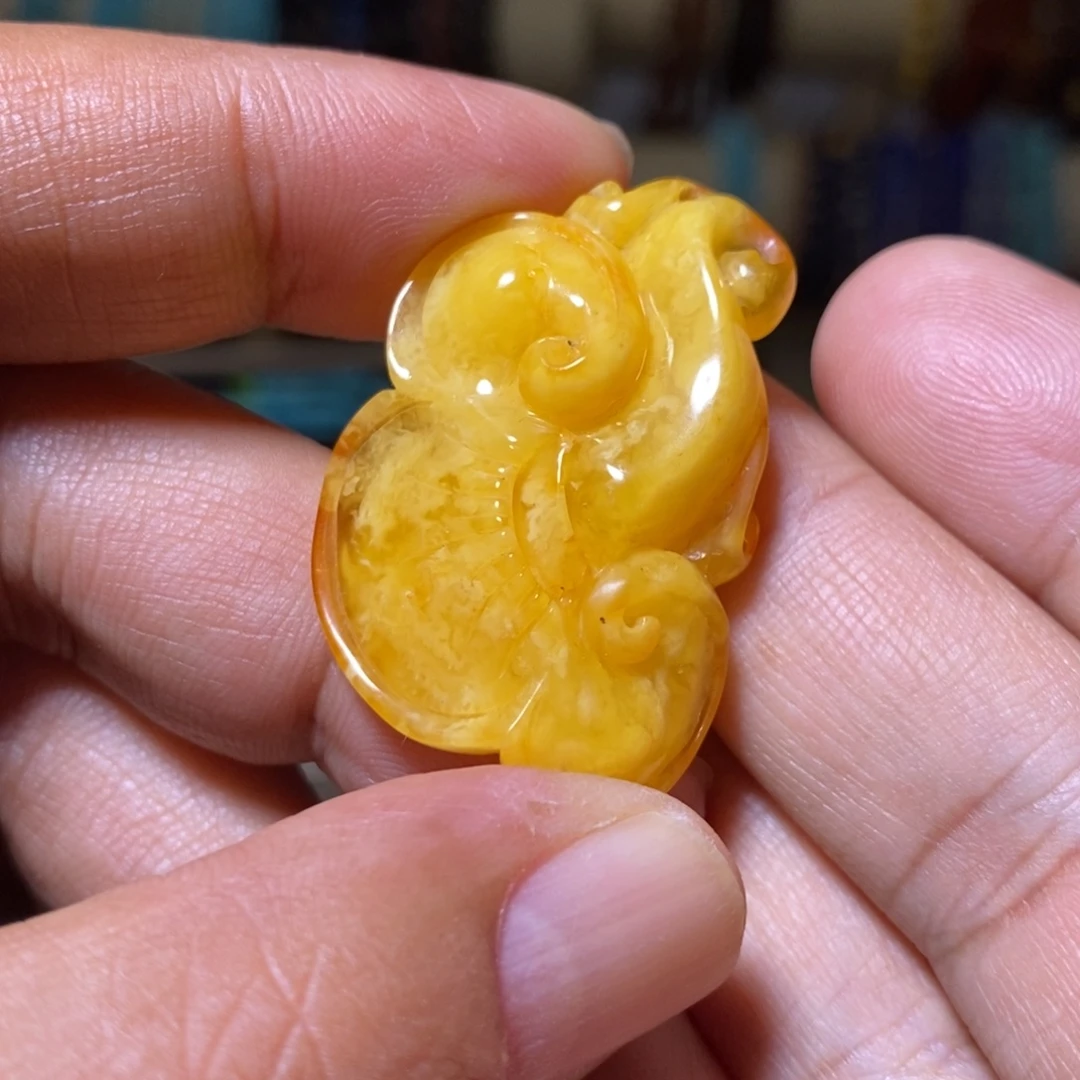 蜜蜡未镶嵌裸石配饰