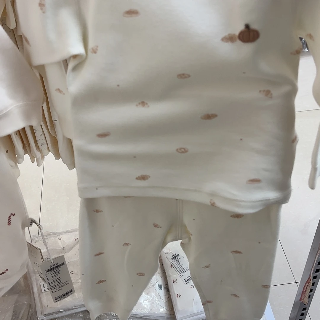 巧***宝80cbnbgjnbvhknbbvb