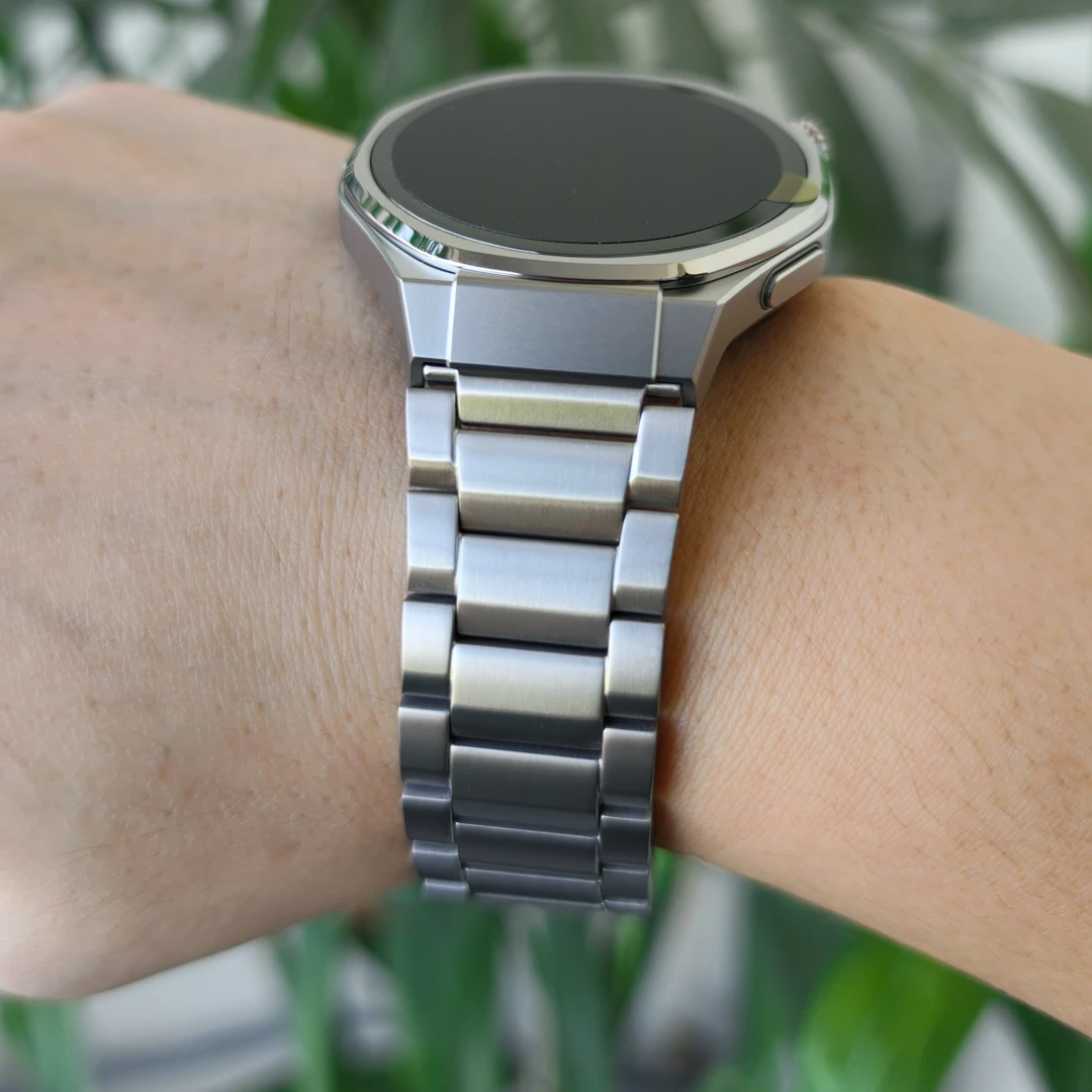 新款荣耀手表5Ultra钛合金属纯钛表带快拆调节长度弧形表扣