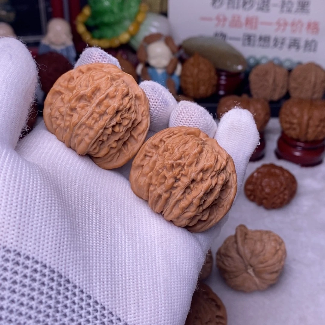 1***x文玩核桃吊坠41 四座楼