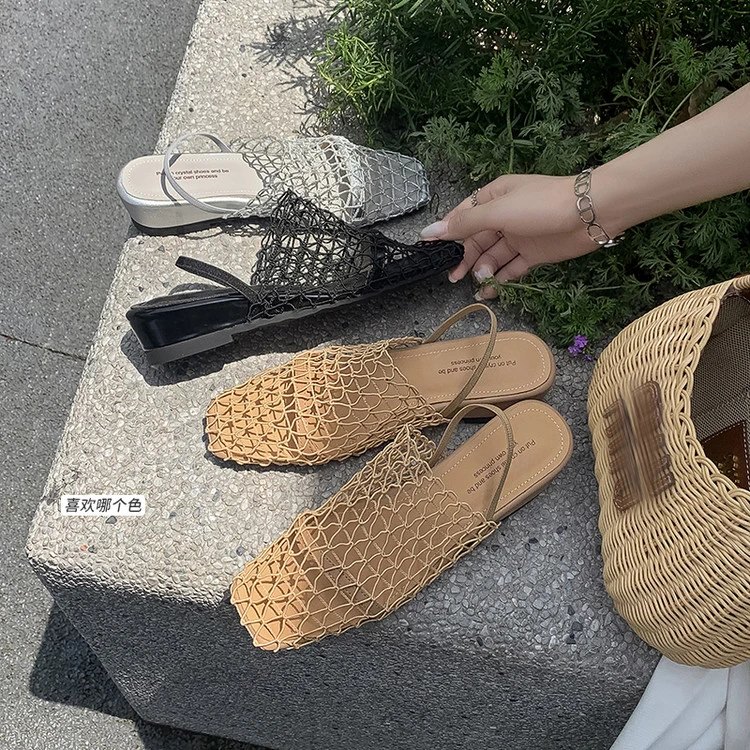 法式小众设计百搭网红网面镂空方头坡跟气质凉鞋老钱风时尚平底