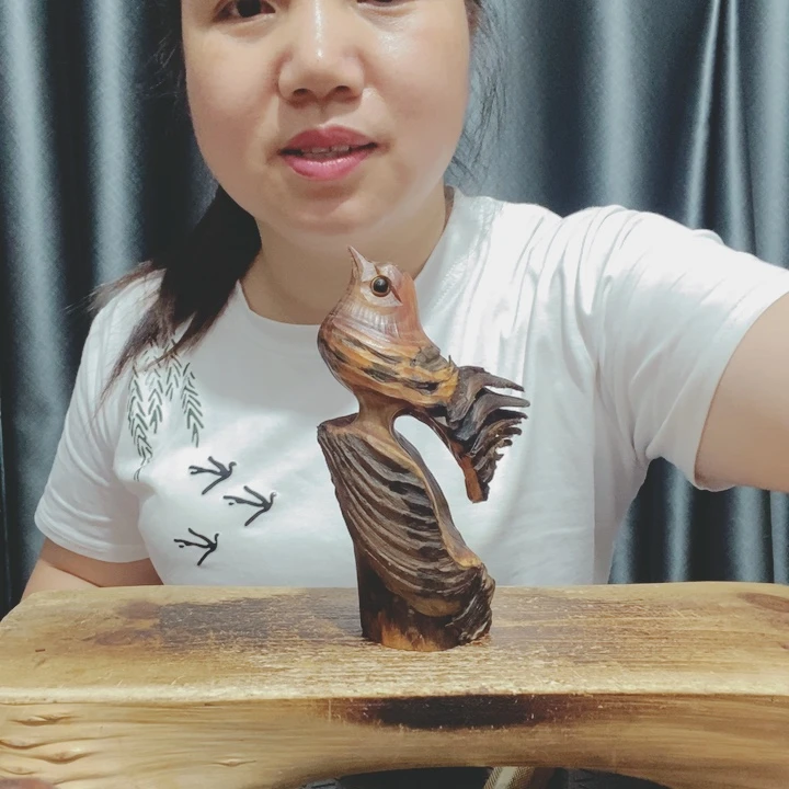 《****谭百年树的设计风格