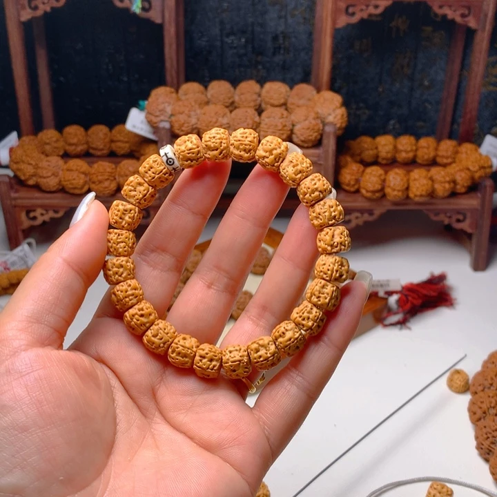 金刚菩提手串平****上小金刚