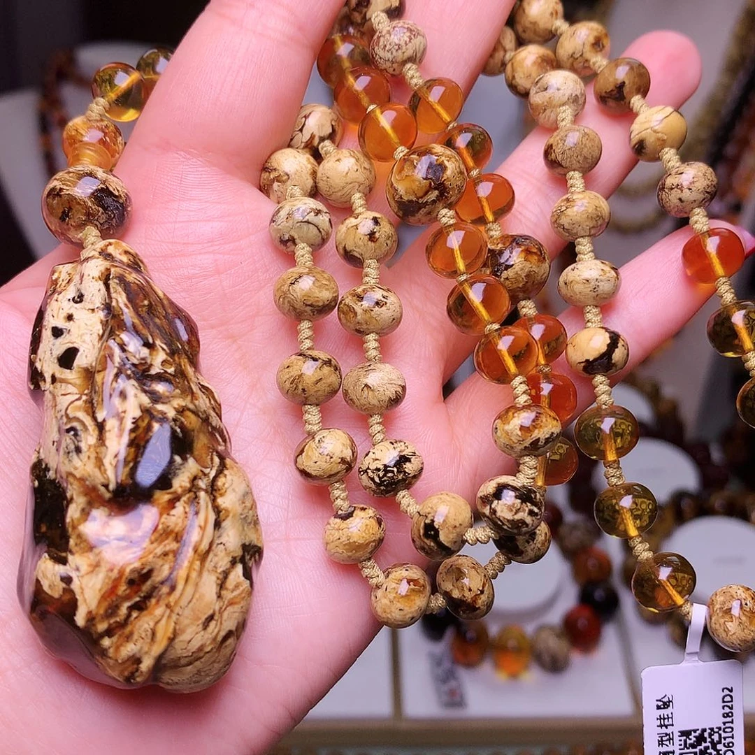 琥珀手链未镶嵌行*琥珀