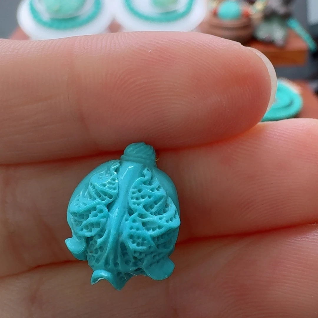 绿松石未镶嵌珠宝半成品