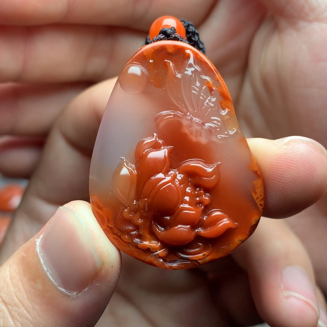 玛瑙/玉髓未镶嵌1蝶恋花吊坠