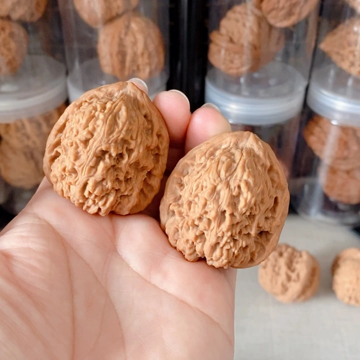 文玩核桃吊坠南疆39