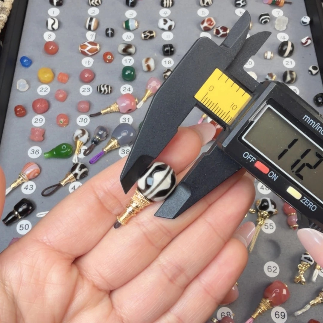 玛瑙/玉髓未镶嵌饰品