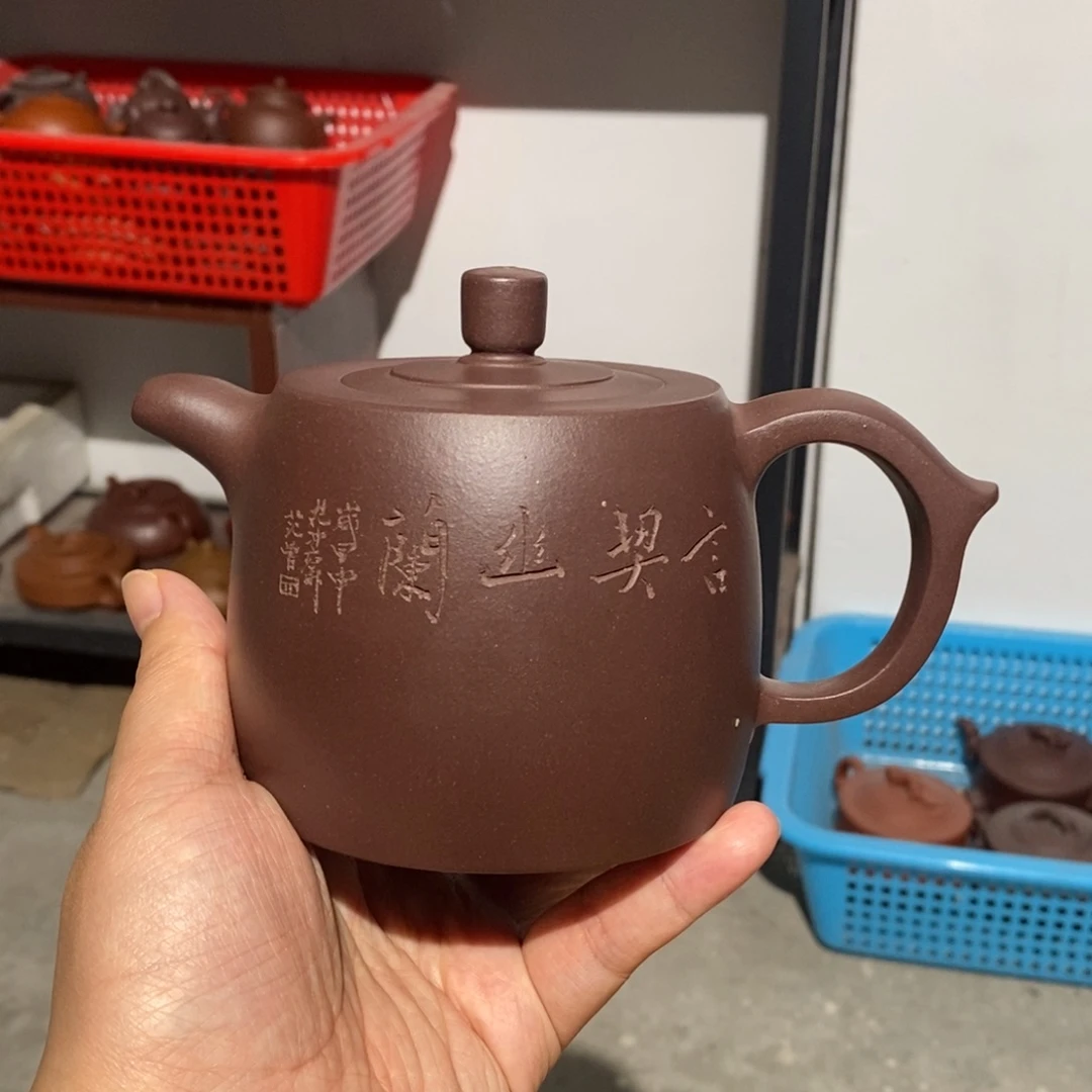 茶壶紫砂紫砂壶。紫砂壶。