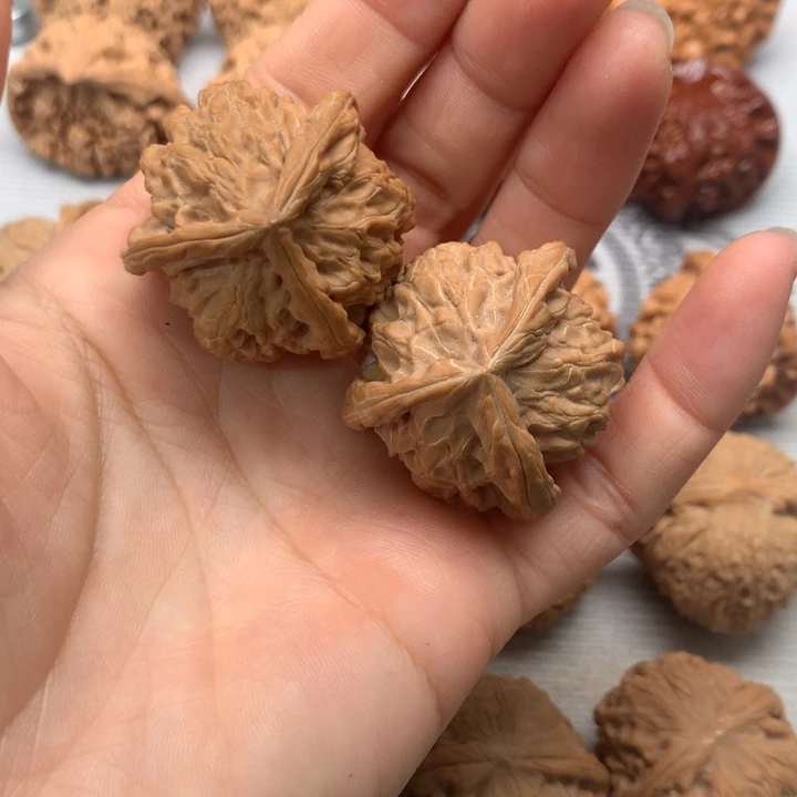 把件文玩核桃全品盘山三棱35