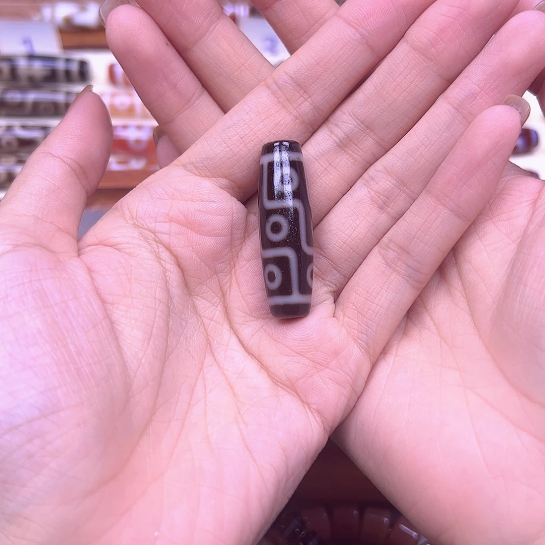 爱***油玛瑙/玉髓未镶嵌颈饰