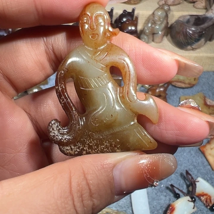 和田玉未镶嵌挂件