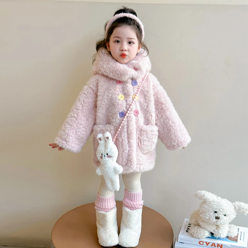 女童加绒外套秋冬季2025新款儿童连帽加厚毛毛衣洋气宝宝甜美上衣