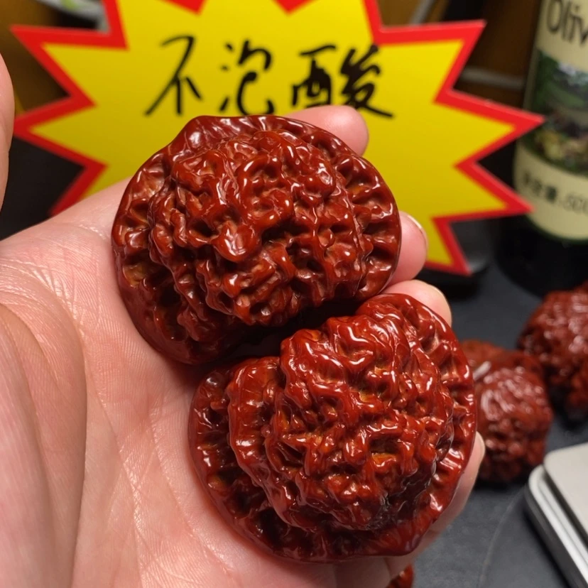 【闪购商品】文玩核桃吊坠周*47.5官帽