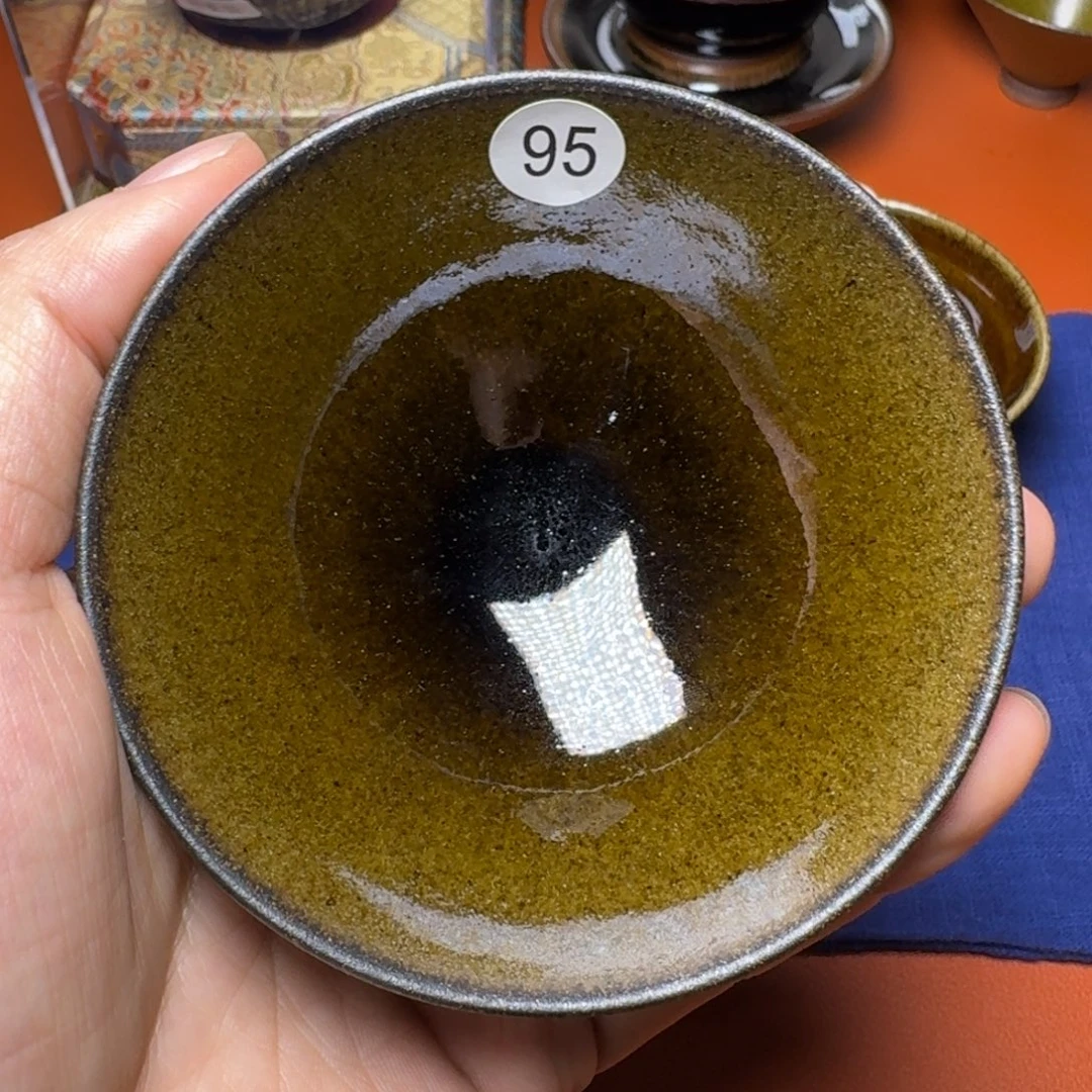 东***方茶盏95………………………………