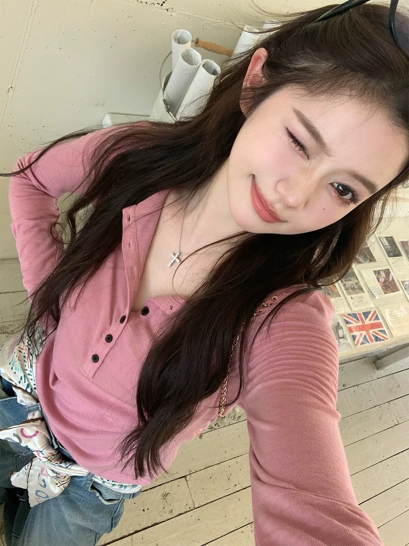 MIU系【韩女亨利领】舒服天丝羊毛撞色扣纯欲宽松长袖打底T恤