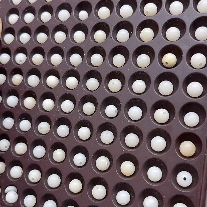 白玉菩提吊坠微瑕7白玉圆珠100卡灯牌宠200颗