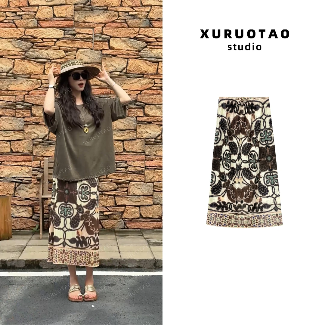 XURUOTAO 【仲夏复古裙】敦煌中古印花设计咖杏色半身裙 T5404