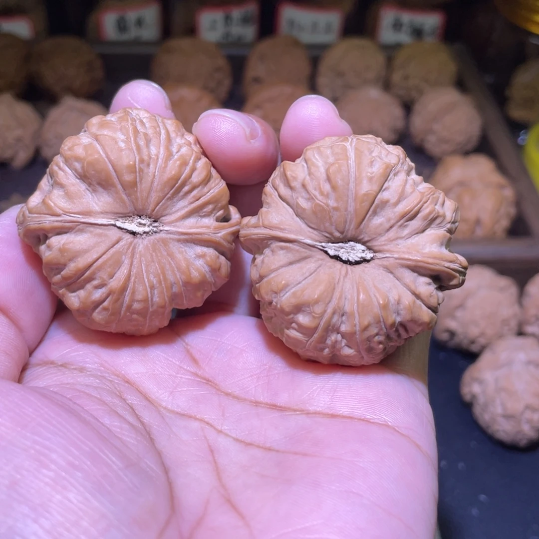 吊坠桃核南瓜墩核桃