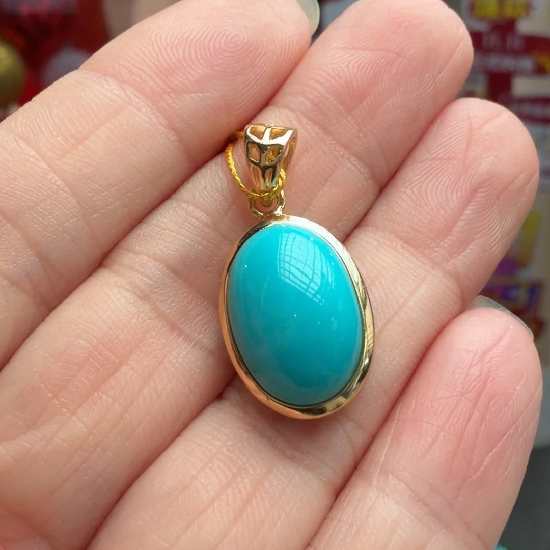 绿松石未镶嵌颈饰