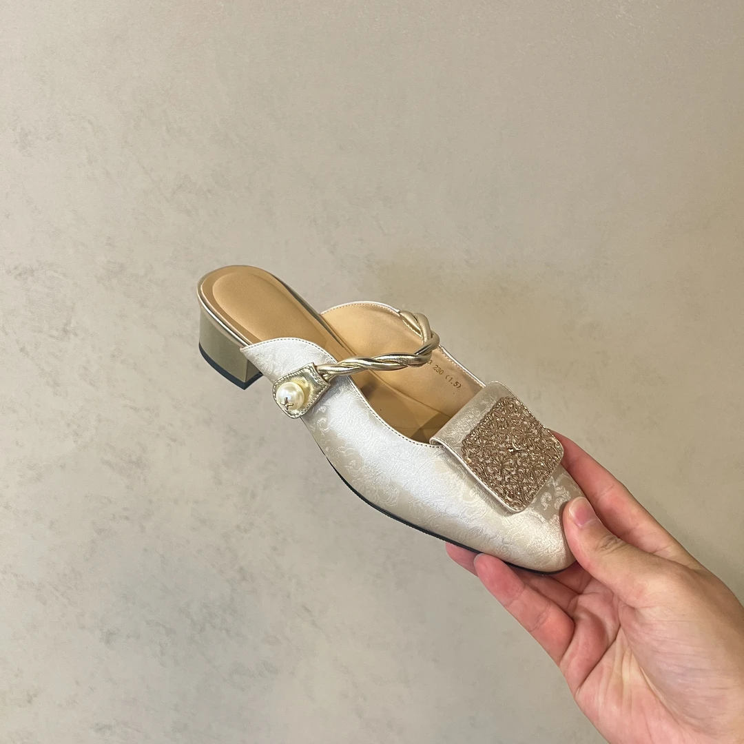 李大龙~牛皮4公分/春秋季新款气质百搭时尚包头拖513