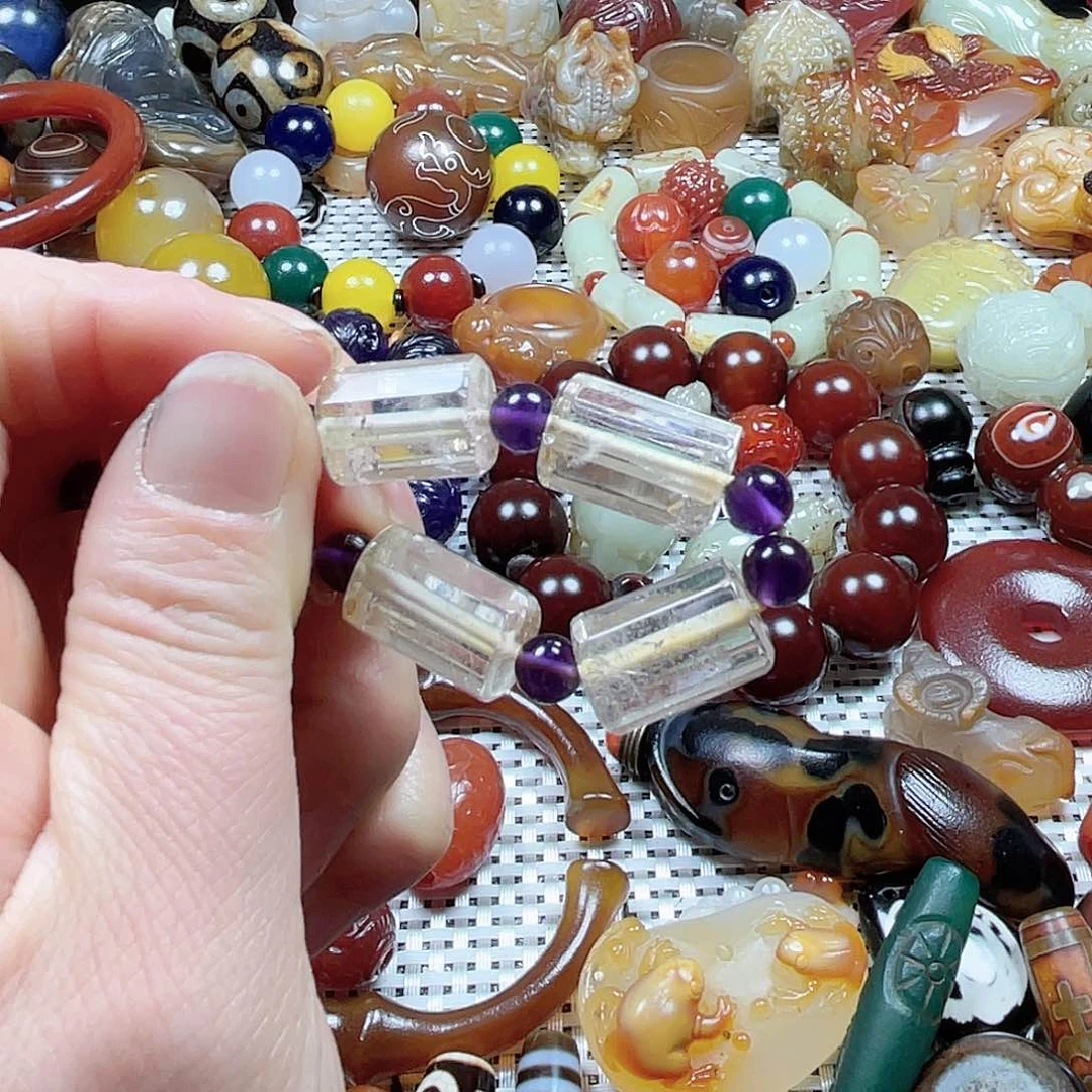 水晶挂件吊坠未镶嵌和**尘