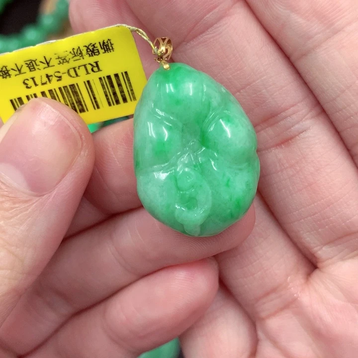 颈饰18K金镶嵌翡翠
