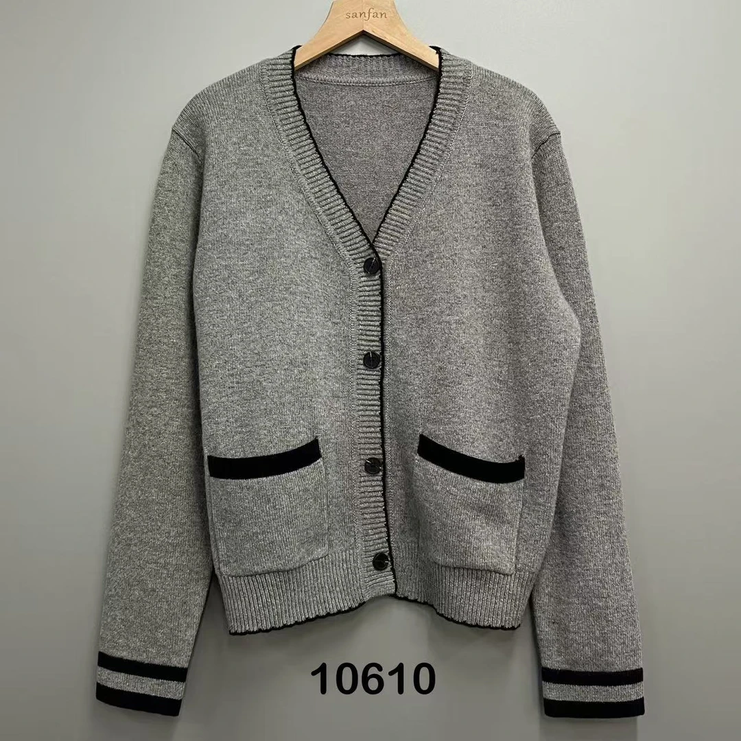 10610（部分无水洗唛，介意慎拍）SANFAN新款针织衫