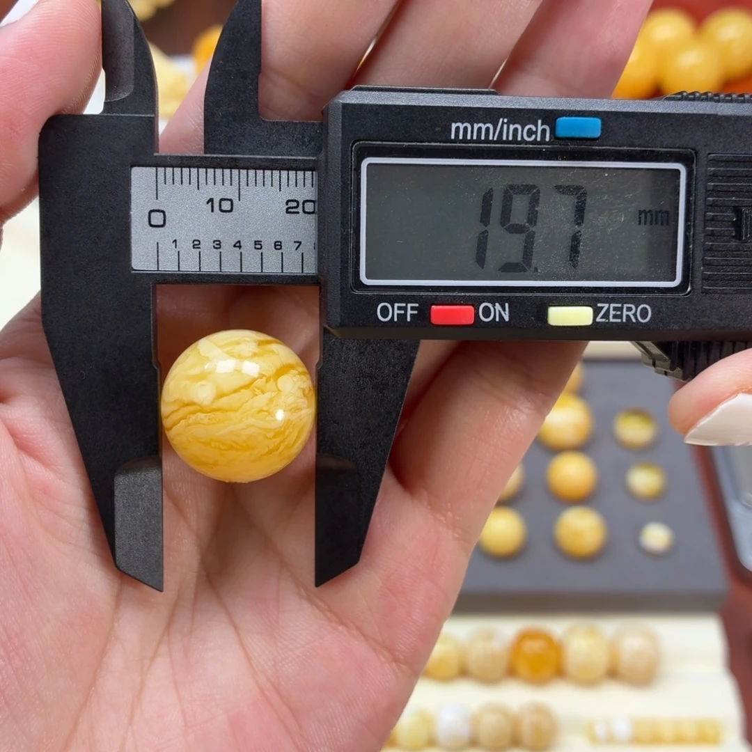 琥珀未镶嵌珠宝奇石焦皮橘底虎皮纹圆珠19.7mm