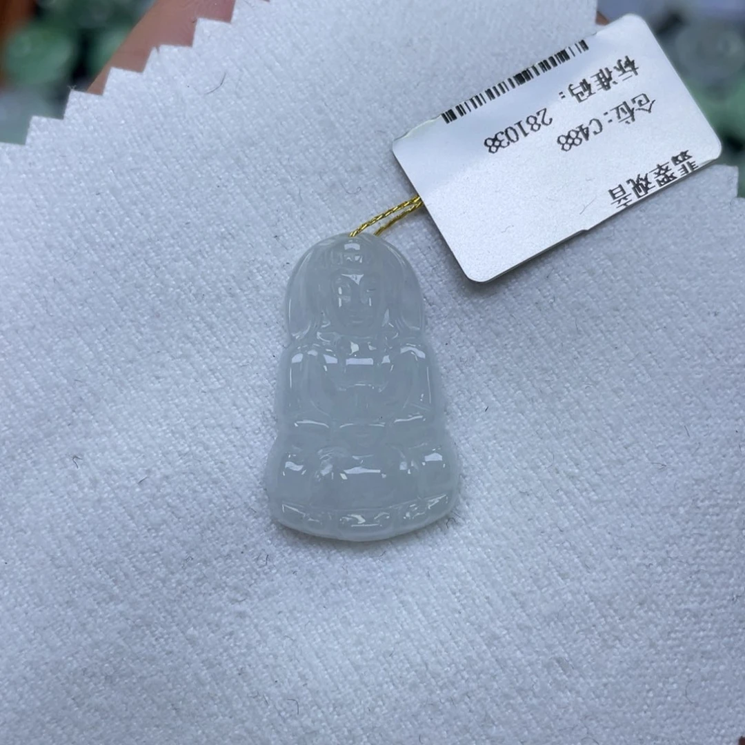 颈饰未镶嵌翡翠观音