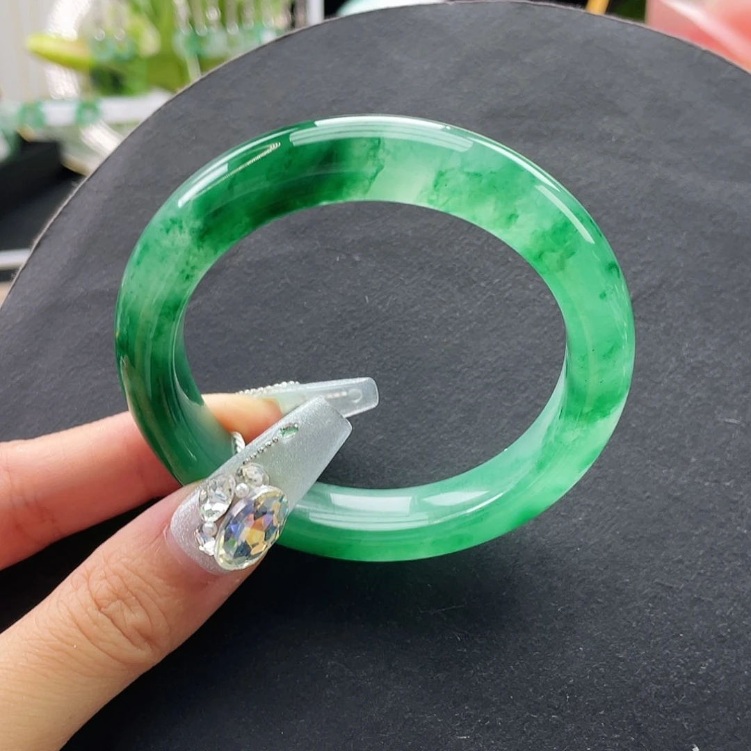 石英质玉手镯未镶嵌57