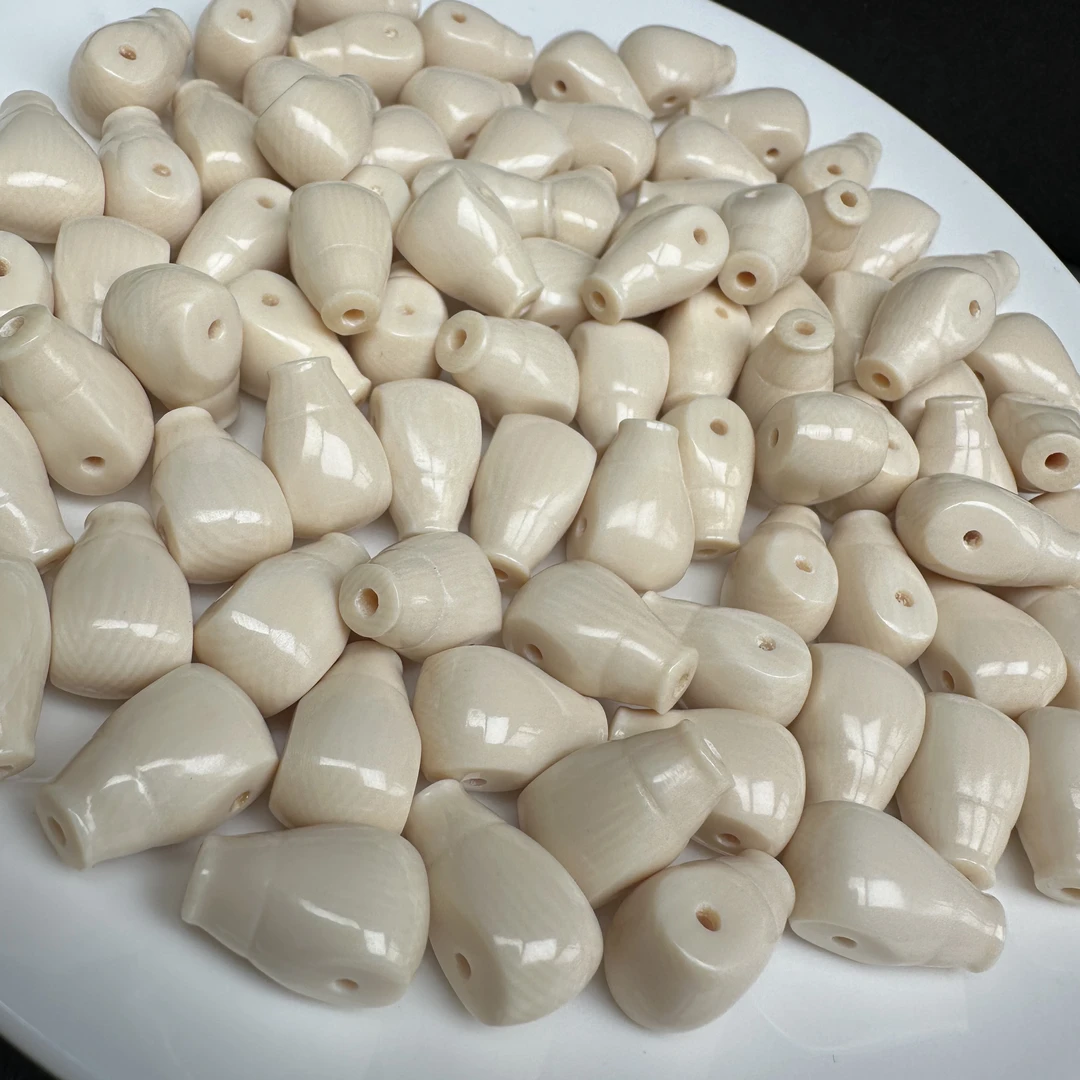 A171天然猛犸牙 奶嘴三通 约10×17mm支持鉴定假一罚四