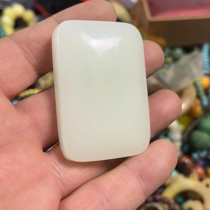 未镶嵌和田玉（糖玉）挂件