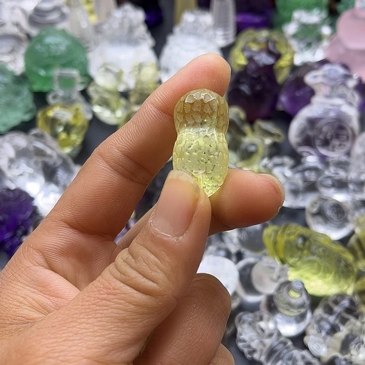 水晶摆件未镶嵌笑**丹摆件