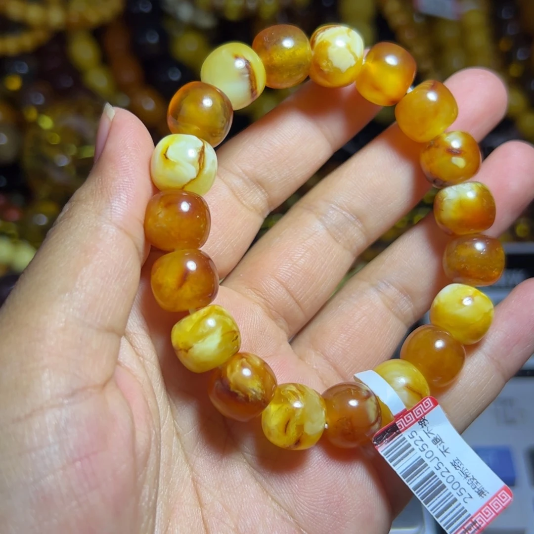 未镶嵌琥珀珠宝奇石447