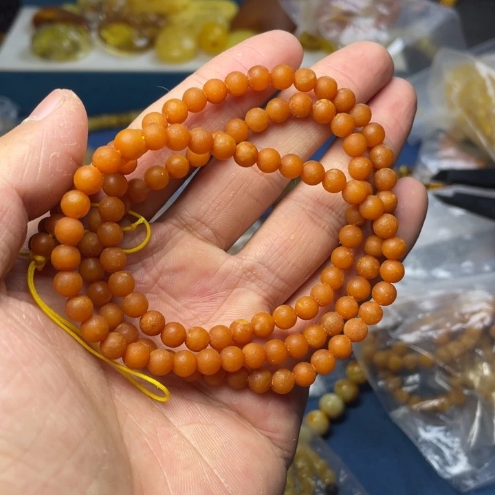 未镶嵌琥珀珠宝奇石