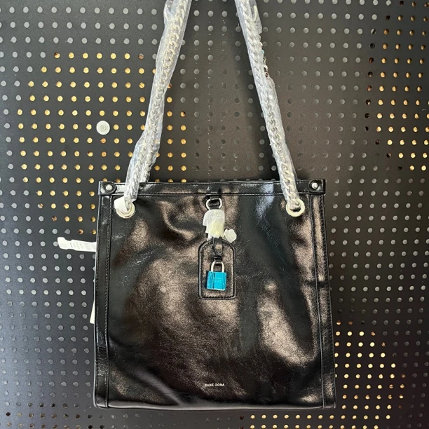 黑色法式单肩款斜挎包大号个性腋下斜跨经典手拎包