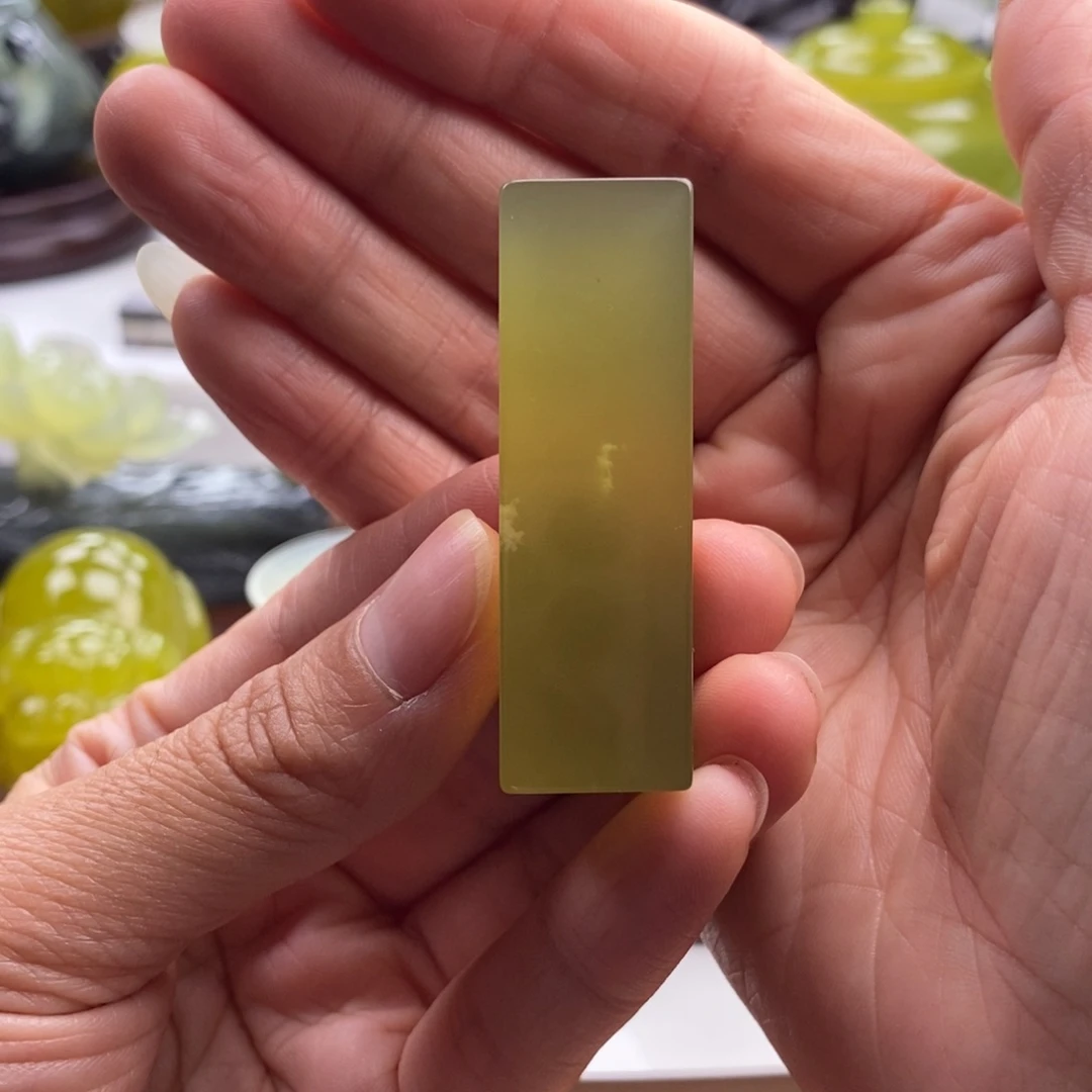 岫玉未镶嵌四大名玉章料把件