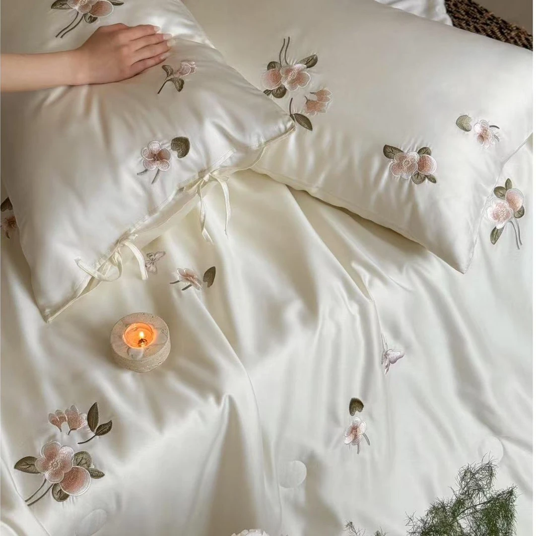 【孙大漂亮】轻奢莱赛尔天丝绣花夏被四件套 繁花系列  mjj