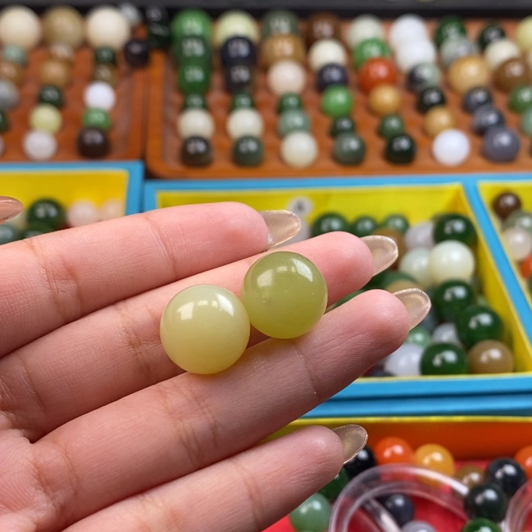 Q***g和田玉未镶嵌珠宝奇石福利黄口单珠z14