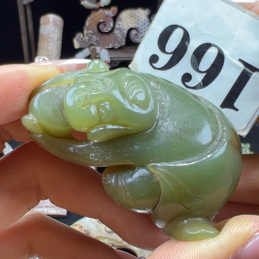 和田玉未镶嵌挂件