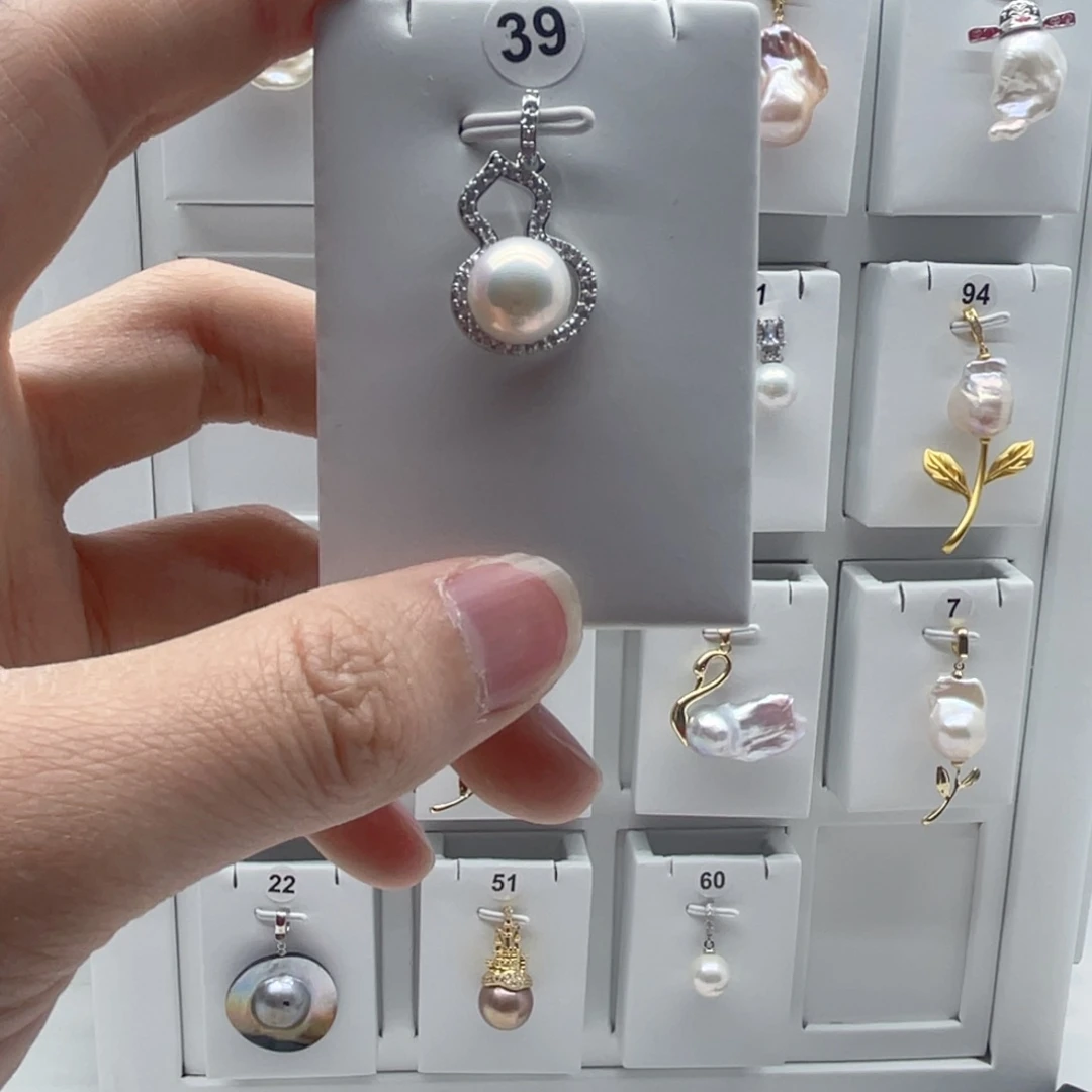 合金淡水珍珠颈饰