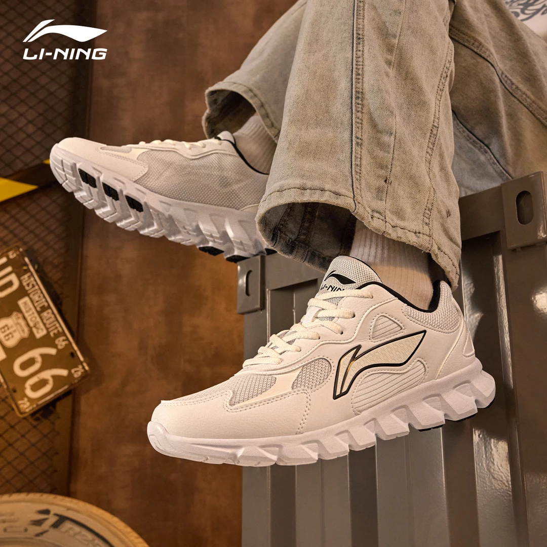 李宁男鞋跑步鞋2025夏季新款网面透气白色跑鞋低帮轻便休闲运动鞋