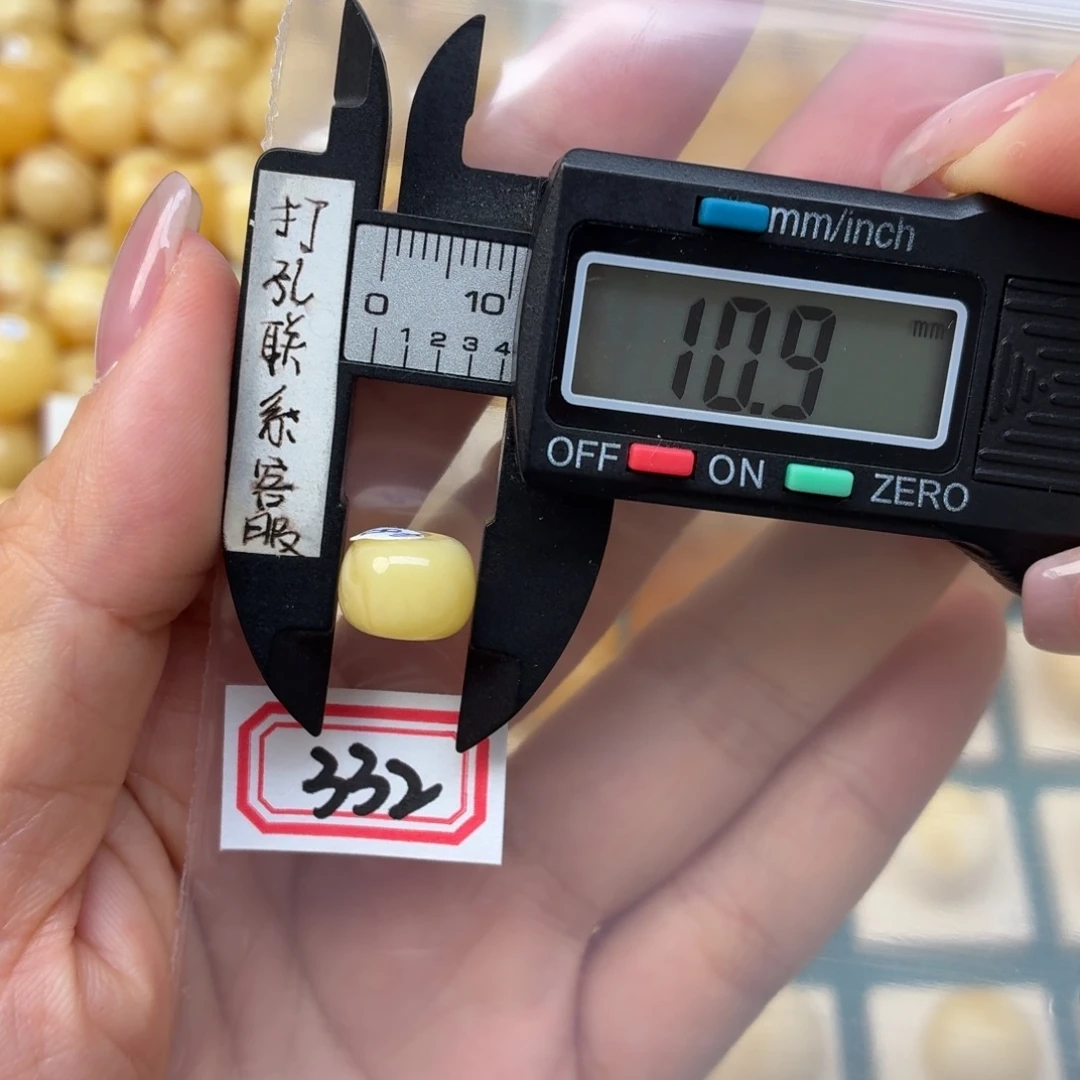 ✦***里裸石蜜蜡未镶嵌微瑕