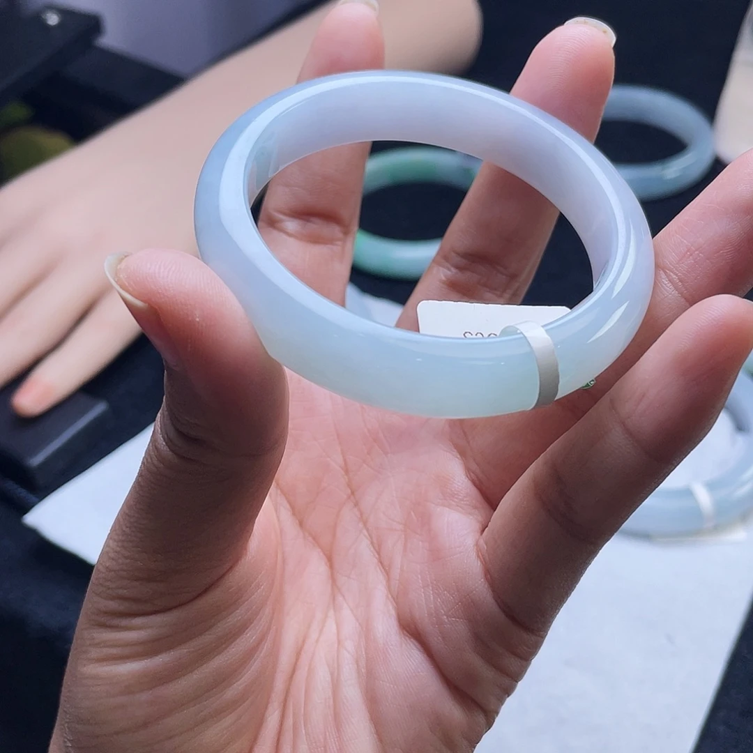 翡翠未镶嵌手镯54正圈5