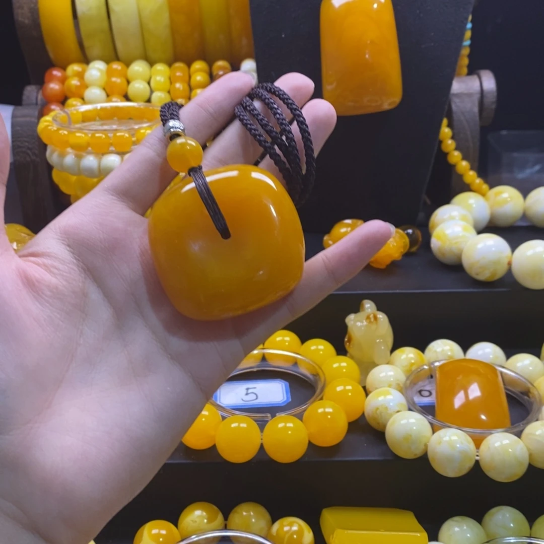 H***Y非金属全品无暇平安扣